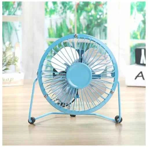 Portable USB Mini Fan – packaging and contents