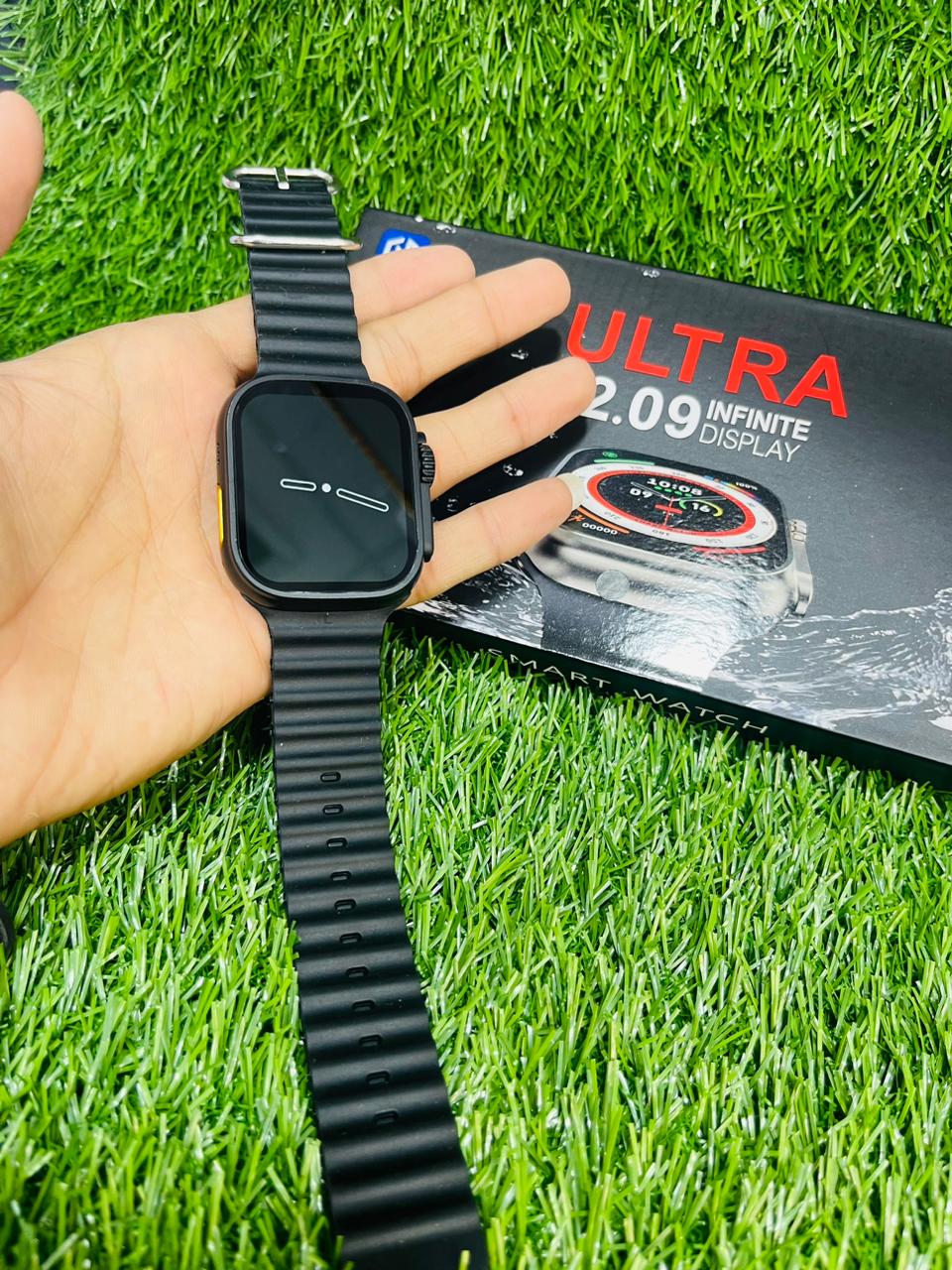 Ultra 2.09 Smartwatch – detail view