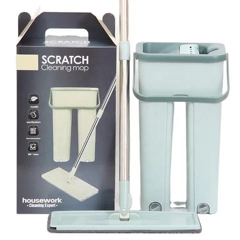 Flat floor mop and bucket set