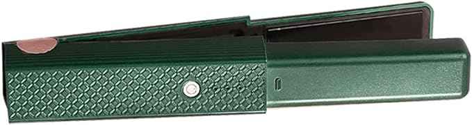 Curling Straightener – close-up