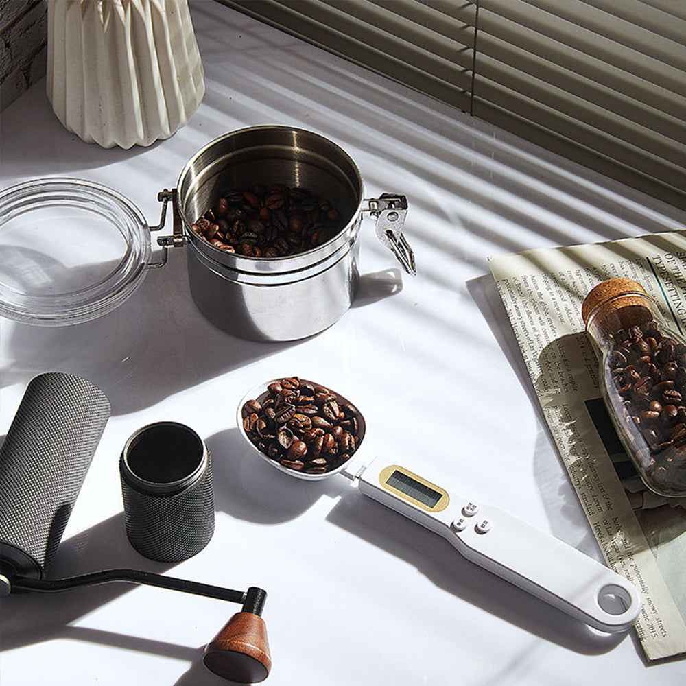 Digital Spoon Scale – in use