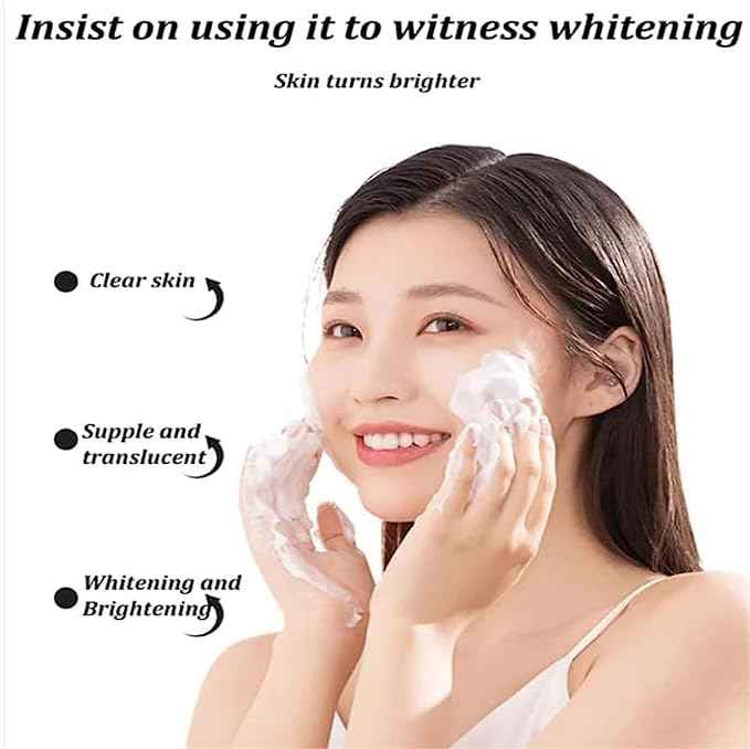 Whitening Facial Cleanser – detail view