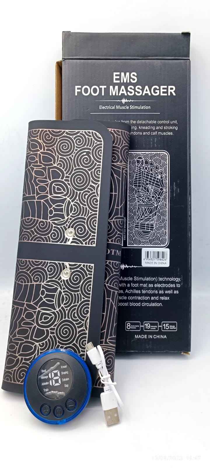 EMS Foot Massager Mat – packaging and contents