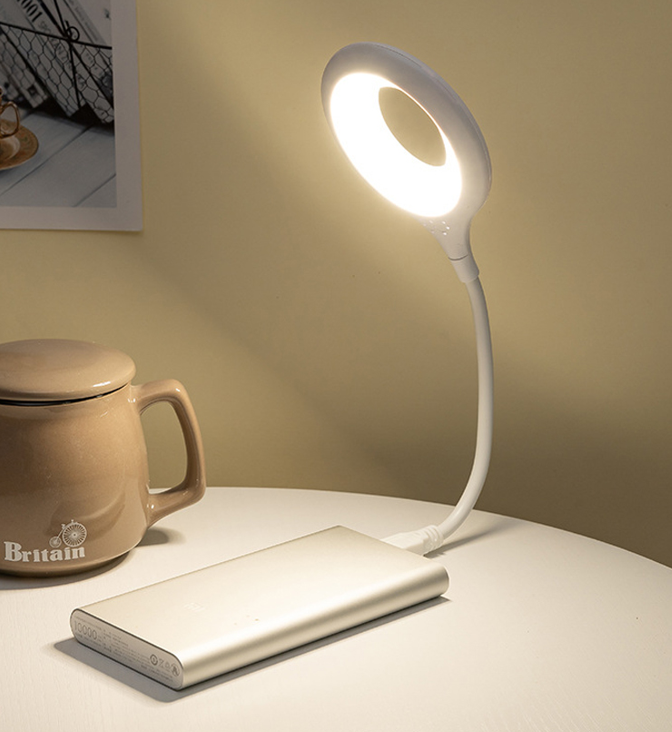 Smart Voice Control USB Light – packaging and contents