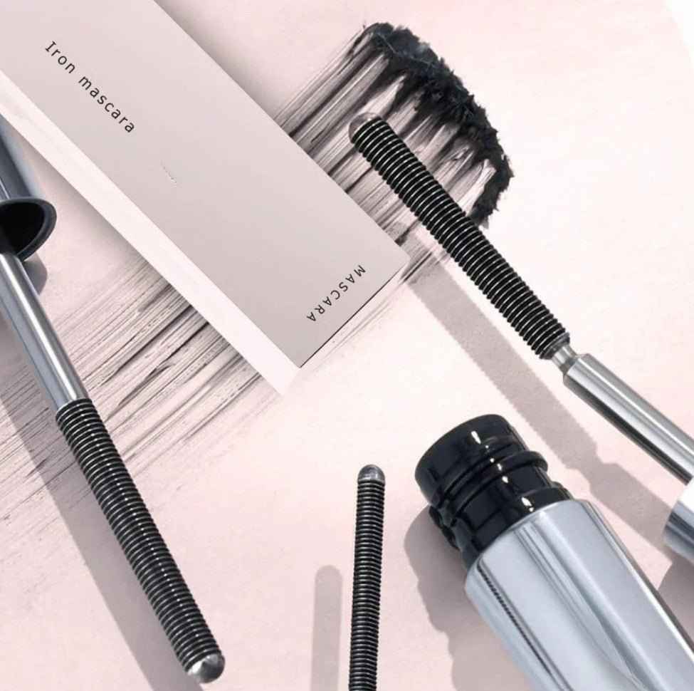 Iron Curl Lengthening Mascara – Black